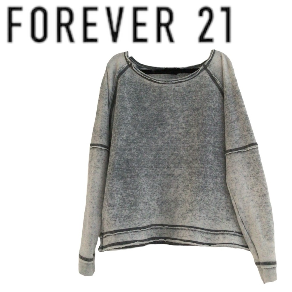 Sweater 🌴 FOREVER 21